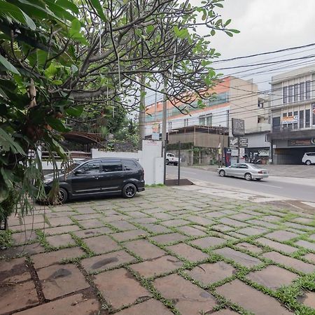 Imelda Residence Setrasari Redpartner Bandung Eksteriør billede