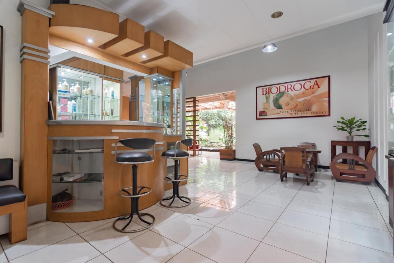 Imelda Residence Setrasari Redpartner Bandung Eksteriør billede